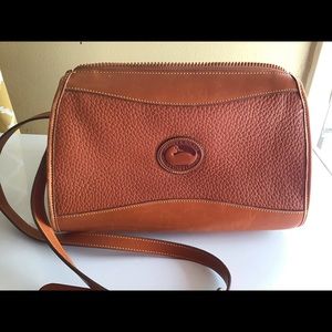 Vintage Downey and Bourke zipper handbag browns